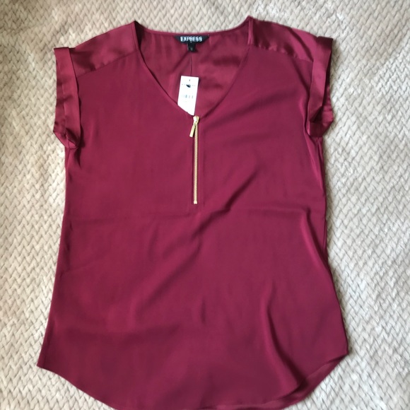 Red top - Picture 1 of 2